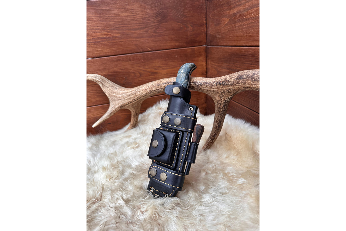 enkidu Damascus Knife (Includes Leather Knife)