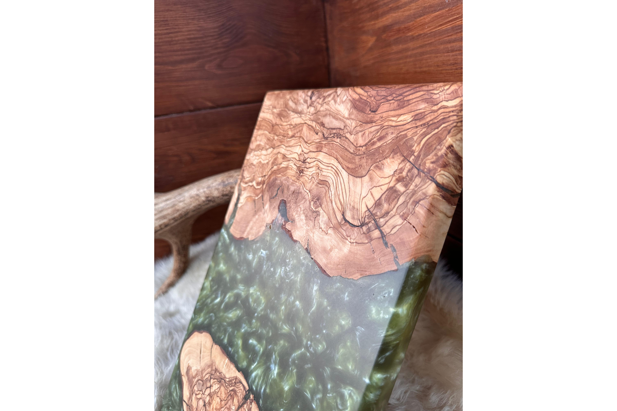 enkidu Cutting/Serving Board (Various Sizes)